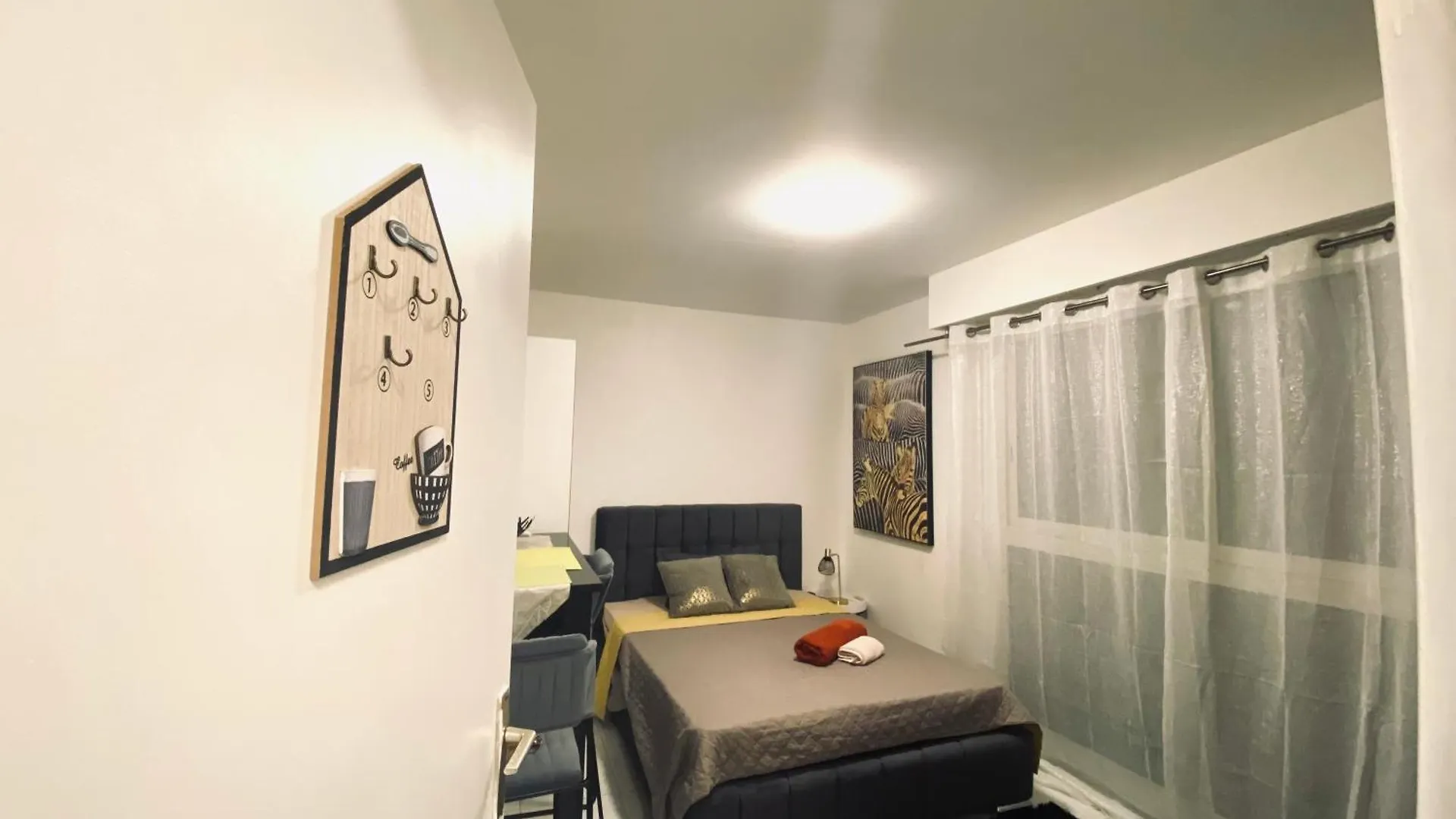 Apartment Small Studio Just Few Steps To Monaco Beausoleil